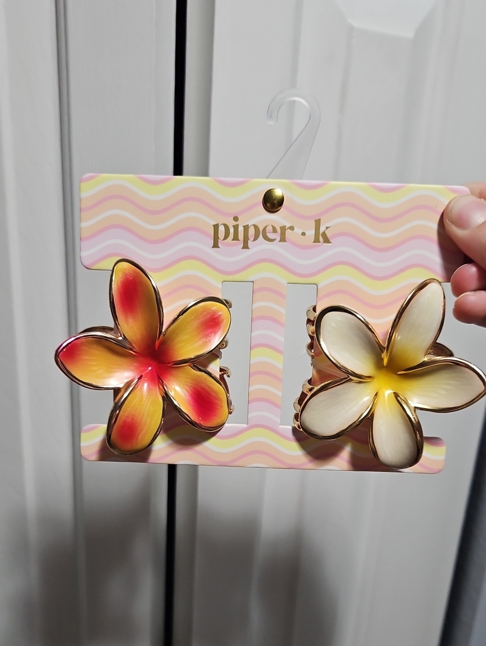 NWT Piper K Metal Plumeria Flower Claw Hair Clips